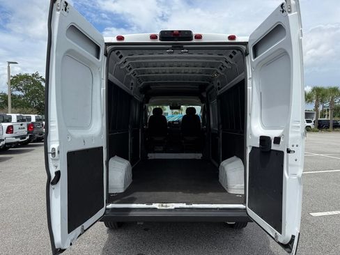 Used 2023 RAM ProMaster 2500 FWD image 15