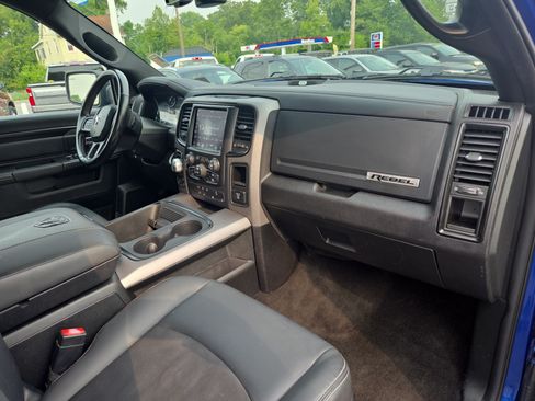 Used 2018 RAM 1500 Rebel w/ Luxury Group AWD/4WD image 19