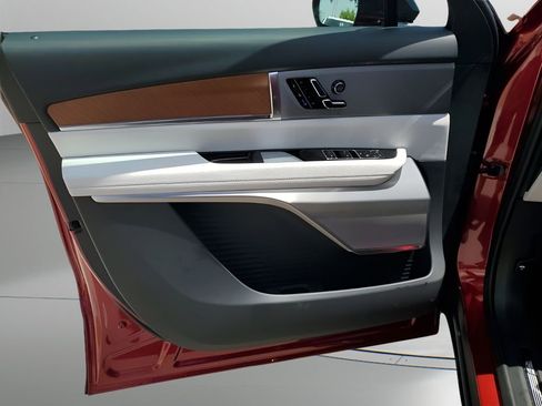 New 2026 Cadillac Vistiq Luxury image 27