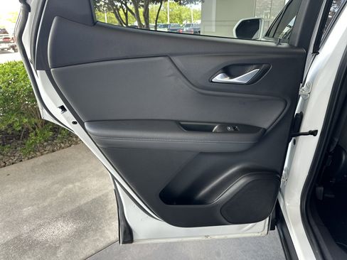 Used 2020 Chevrolet Blazer LT AWD/4WD image 18