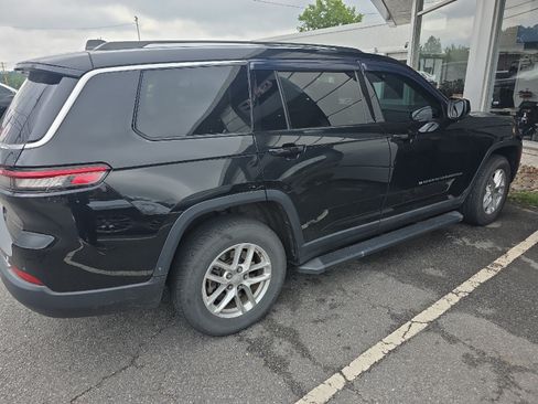 Used 2022 Jeep Grand Cherokee L Laredo w/ Luxury Tech Group I AWD/4WD image 5