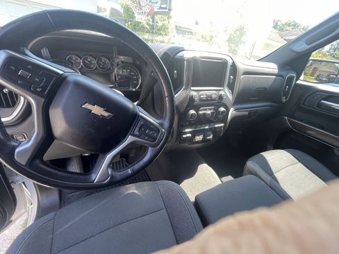 Used 2019 Chevrolet Silverado 1500 LT w/ All-Star Edition image 31