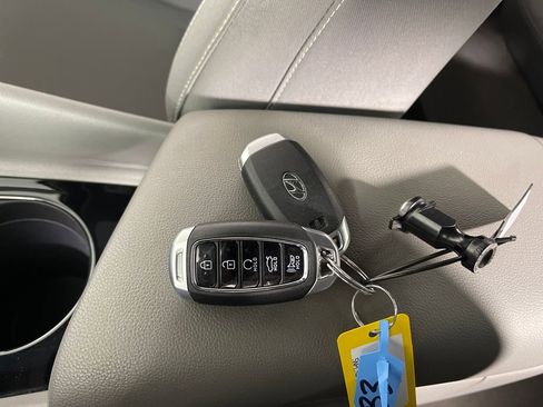 Used 2023 Hyundai Elantra SEL w/ Convenience Package image 27