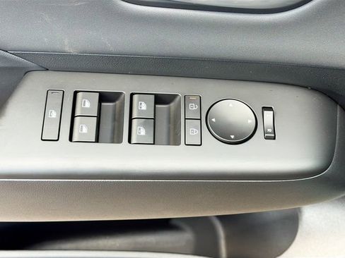 New 2026 Hyundai Kona SEL Premium image 17