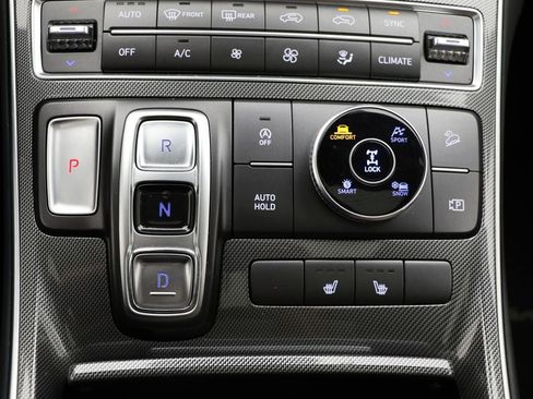 Used 2023 Hyundai Santa Fe SEL w/ Premium Package image 26