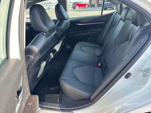 Used 2024 Toyota Camry SE image 25