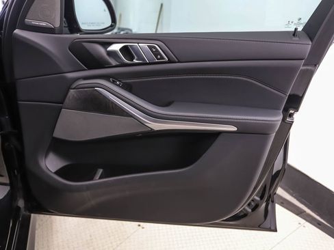 Certified 2023 BMW X5 xDrive40i w/ M Sport Package image 29