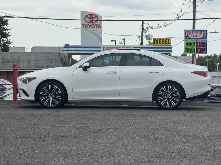 Used 2023 Mercedes-Benz CLA 250 4MATIC image 8