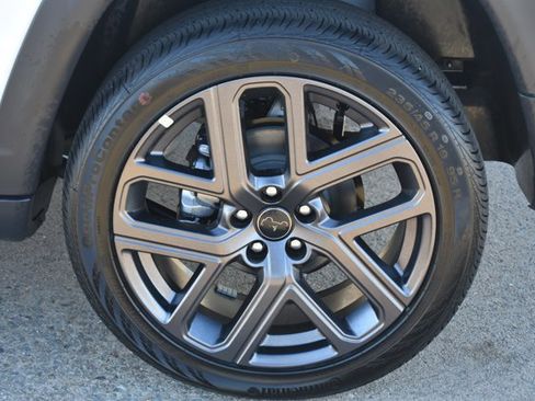 New 2026 Jeep Compass Latitude image 10