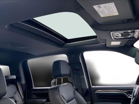 Used 2024 Chevrolet Silverado 3500 LTZ w/ LTZ Premium Package image 30