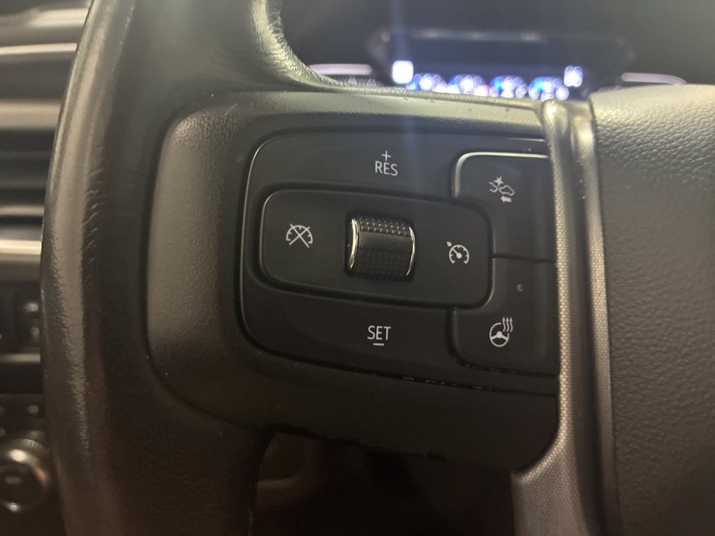 Used 2021 GMC Yukon SLT w/ SLT Premium Package AWD/4WD image 24