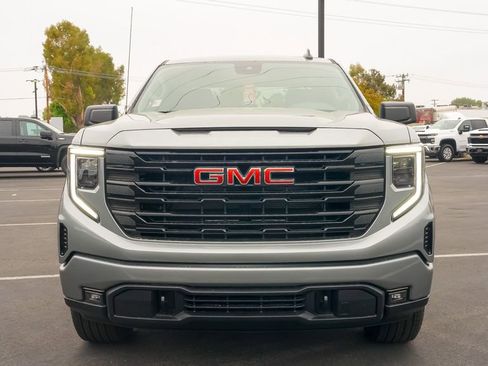New 2026 GMC Sierra 1500 Elevation image 3
