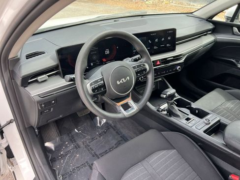 Used 2025 Kia K5 LXS image 31