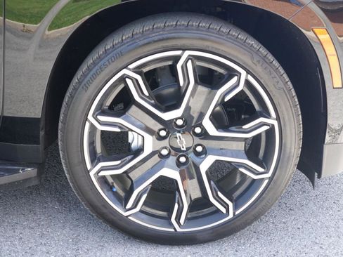 New 2026 Chevrolet Tahoe RST w/ RST Capability Package AWD/4WD image 14