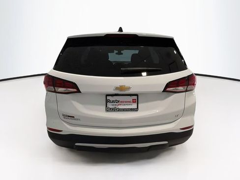 Used 2024 Chevrolet Equinox LT FWD image 5
