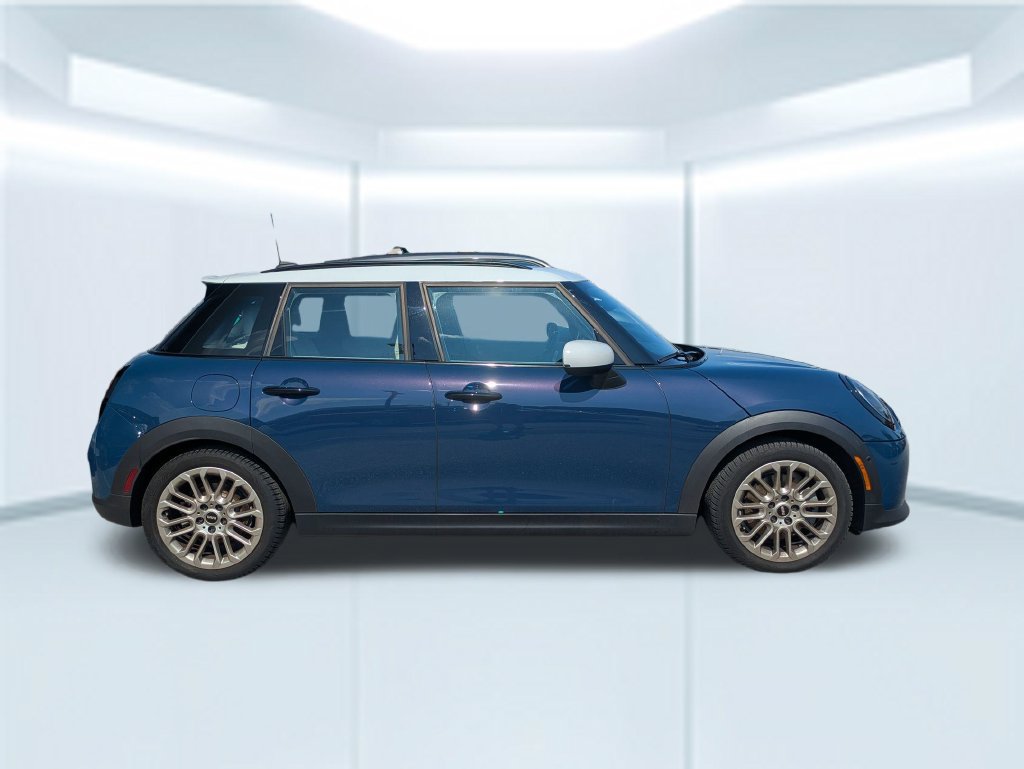Used 2025 MINI Cooper S FWD image 2