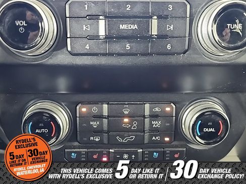 Used 2019 Ford F150 Lariat w/ Equipment Group 502A Luxury image 29