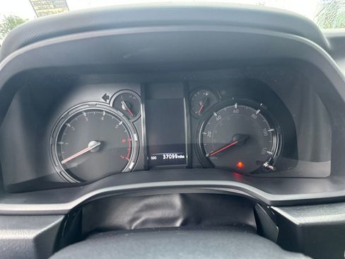 Used 2024 Toyota 4Runner SR5 image 15