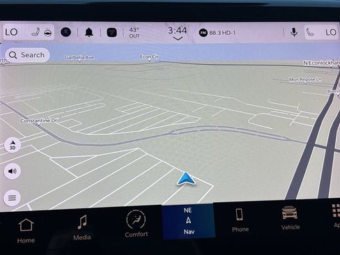 Used 2024 Jeep Grand Cherokee Limited image 21