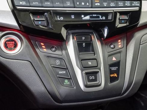 Used 2025 Honda Odyssey Sport-L image 23