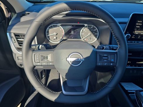 New 2026 Nissan Rogue SV w/ SV Premium Package image 15