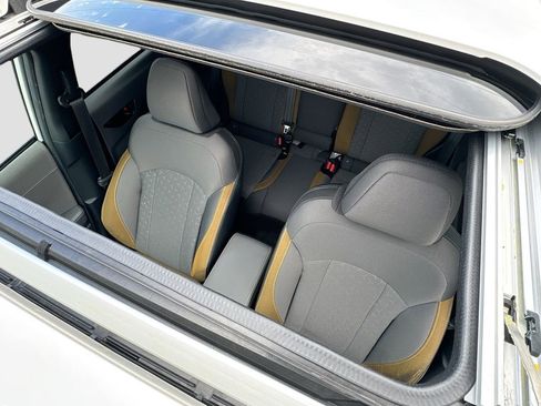 Used 2025 Subaru Crosstrek 2.5i Sport w/ Popular Package #4A image 28