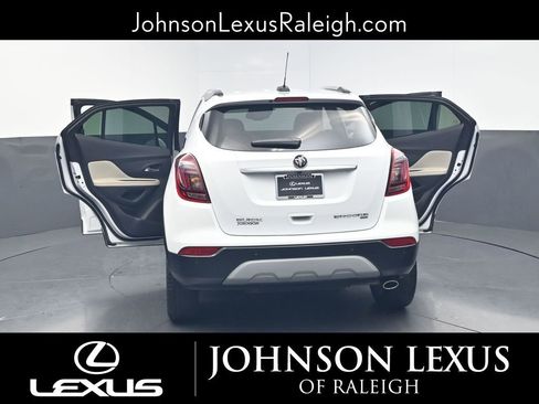 Used 2017 Buick Encore Premium AWD/4WD image 39