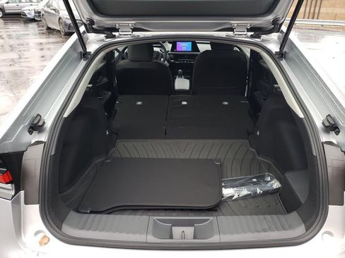 New 2026 Toyota Prius LE FWD image 6