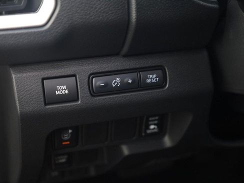New 2026 Nissan Frontier SV w/ SV Convenience Package RWD image 11