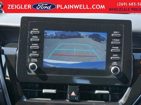 Used 2024 Toyota Camry SE image 18