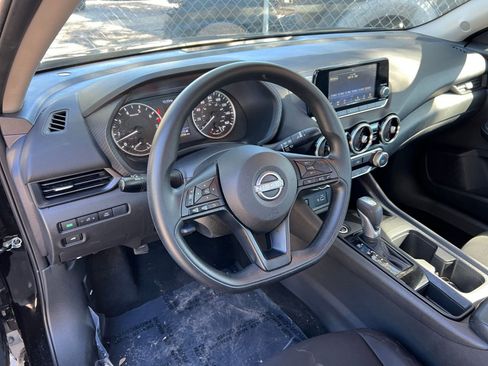 Used 2025 Nissan Sentra S image 31
