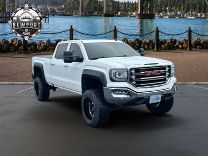 Used 2017 GMC Sierra 1500 SLT w/ SLT Premium Package