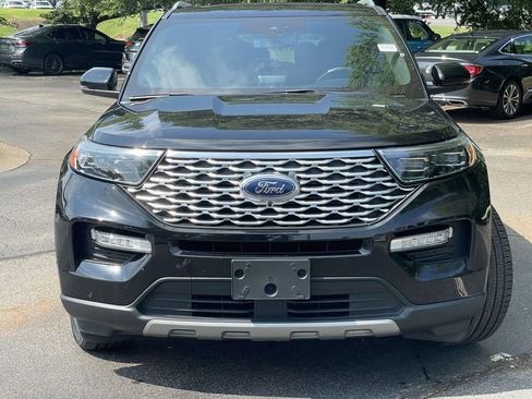 Used 2021 Ford Explorer Platinum w/ Premium Technology Package RWD image 6