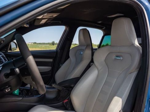 Used 2017 BMW M3 RWD image 14