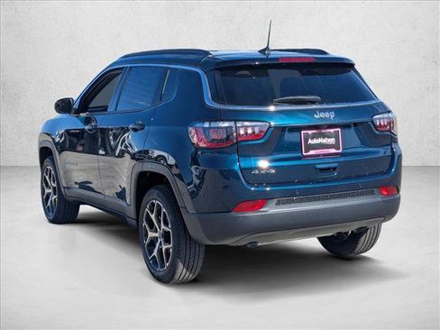 New 2026 Jeep Compass Limited image 9