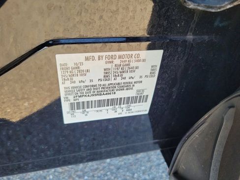 Used 2024 Ford Edge SEL image 33