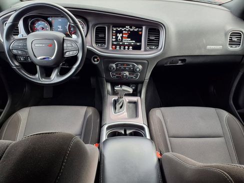 Used 2021 Dodge Charger SXT image 8