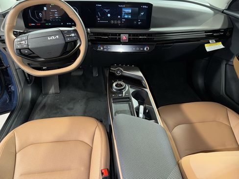 New 2025 Kia EV6 Wind image 15