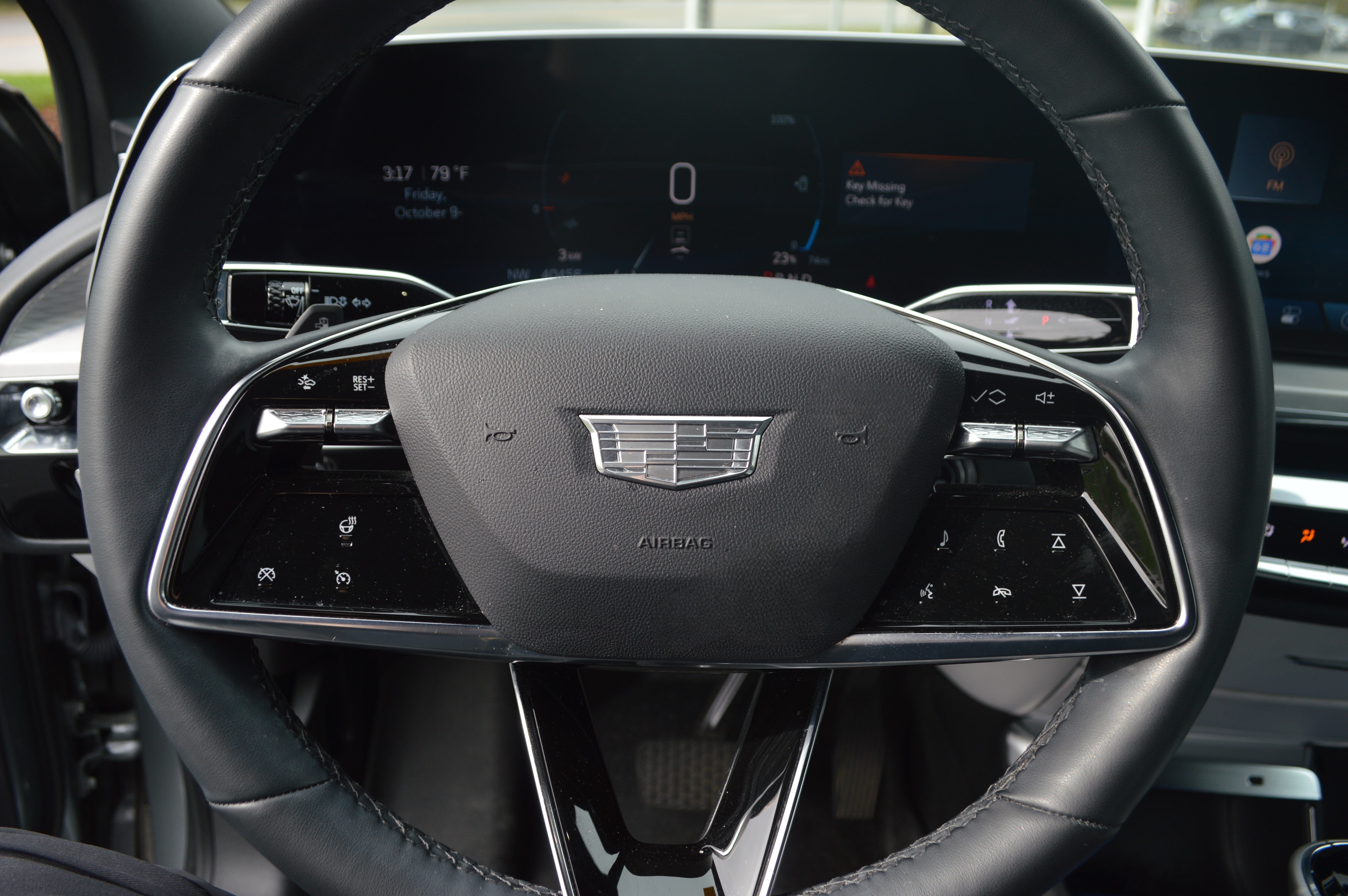 Used 2024 Cadillac Lyriq Sport RWD image 11