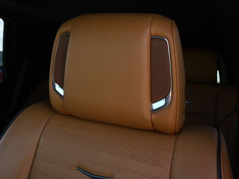 Certified 2025 Cadillac Escalade Premium Luxury w/ LPO, Floor Liner Package RWD image 21