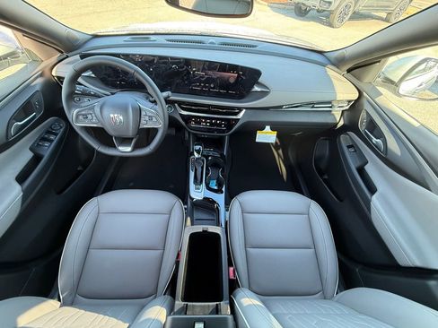 New 2026 Buick Envista Avenir image 23