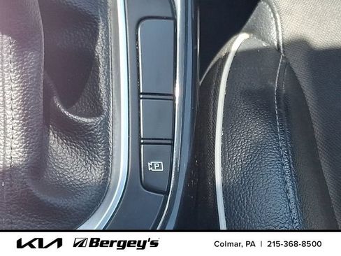 Used 2023 Kia Forte GT-Line FWD image 28