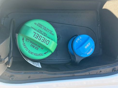 New 2026 Ford F250 XLT w/ XLT Premium Package image 29