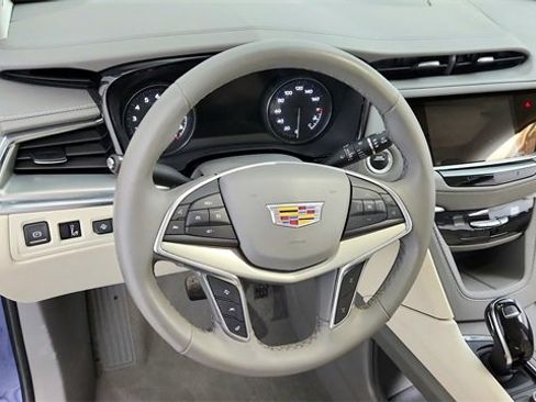 Certified 2024 Cadillac XT5 Premium Luxury w/ Technology Package image 13