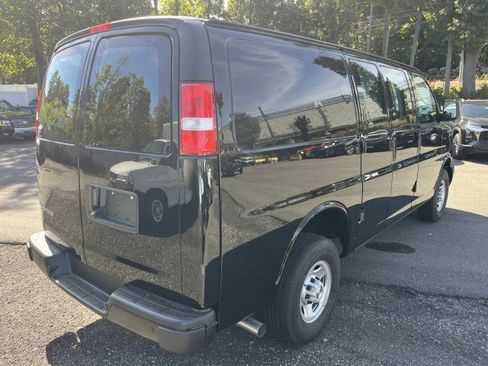 New 2025 Chevrolet Express 2500 w/ Driver Convenience Package image 15