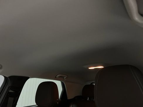 Used 2022 Chevrolet TrailBlazer LT w/ LPO, Blackout Package image 16