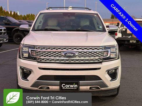 Used 2019 Ford Expedition Max Platinum image 2