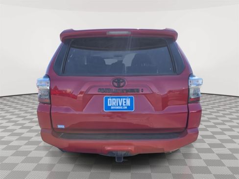 Used 2021 Toyota 4Runner SR5 AWD/4WD image 5