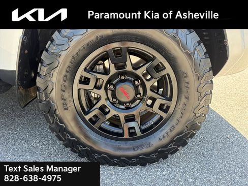 Used 2016 Toyota 4Runner SR5 Premium AWD/4WD image 30