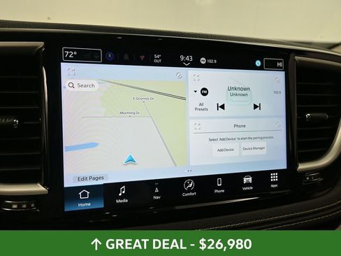 Used 2024 Chrysler Pacifica Select image 40